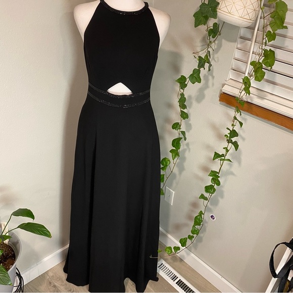 Aidan Mattox black Elegant Sleeveless Evening Gown Dress‎ Size 4 - Picture 3 of 15